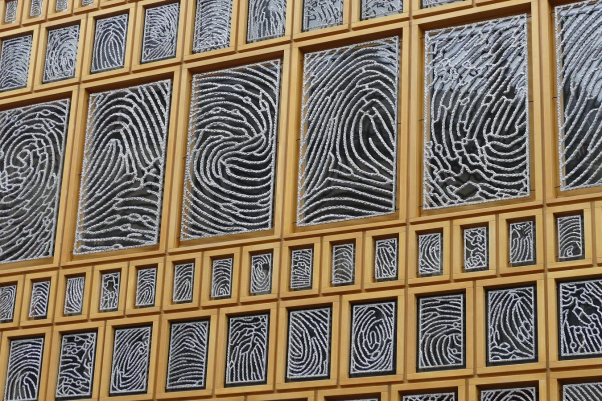 MySQL数据库TIMESTAMP设置默认值的灵活运用